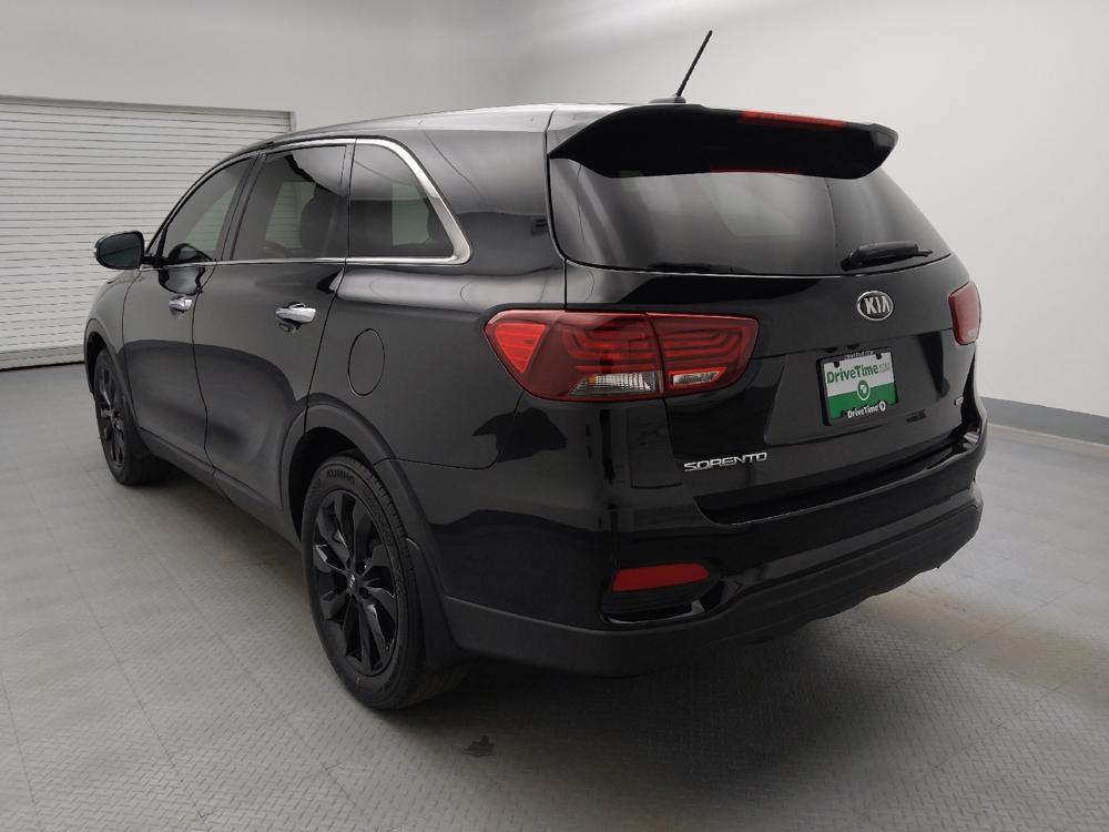 used 2020 Kia Sorento car, priced at $17,395