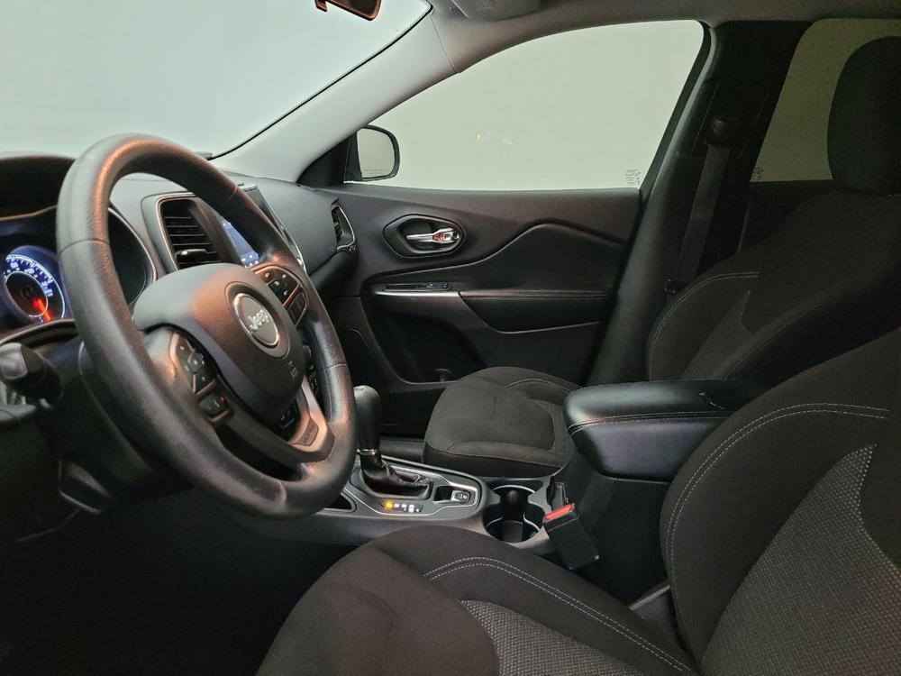 used 2019 Jeep Cherokee car, priced at $17,095