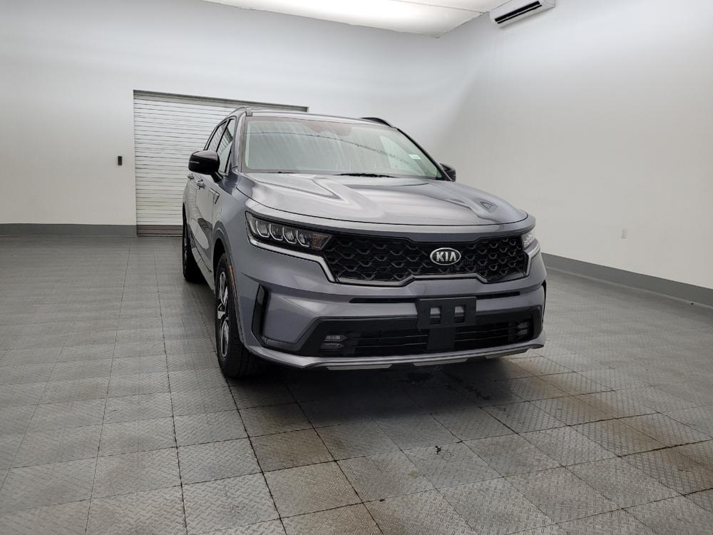 used 2021 Kia Sorento car, priced at $28,095