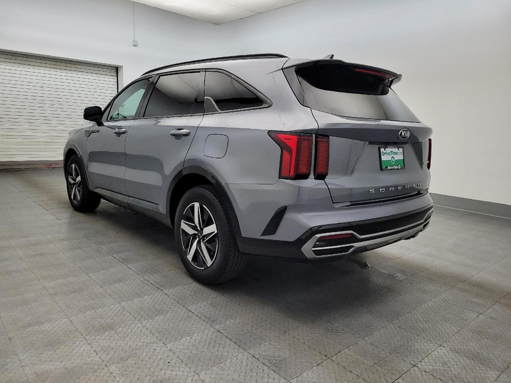 used 2021 Kia Sorento car, priced at $28,095