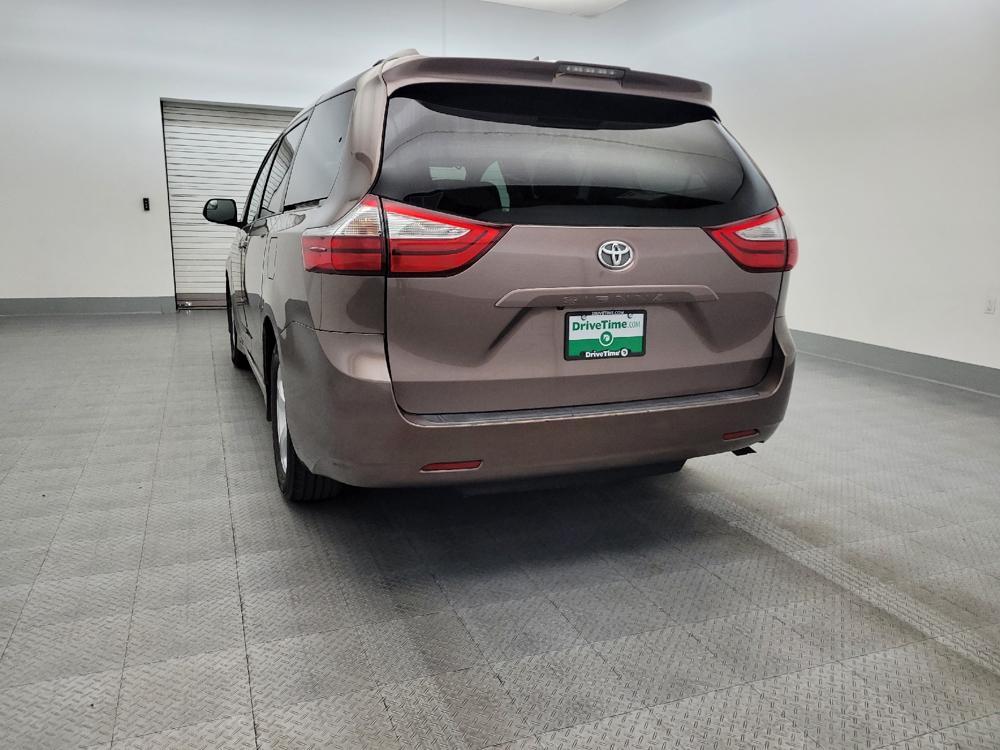 used 2018 Toyota Sienna car, priced at $19,195