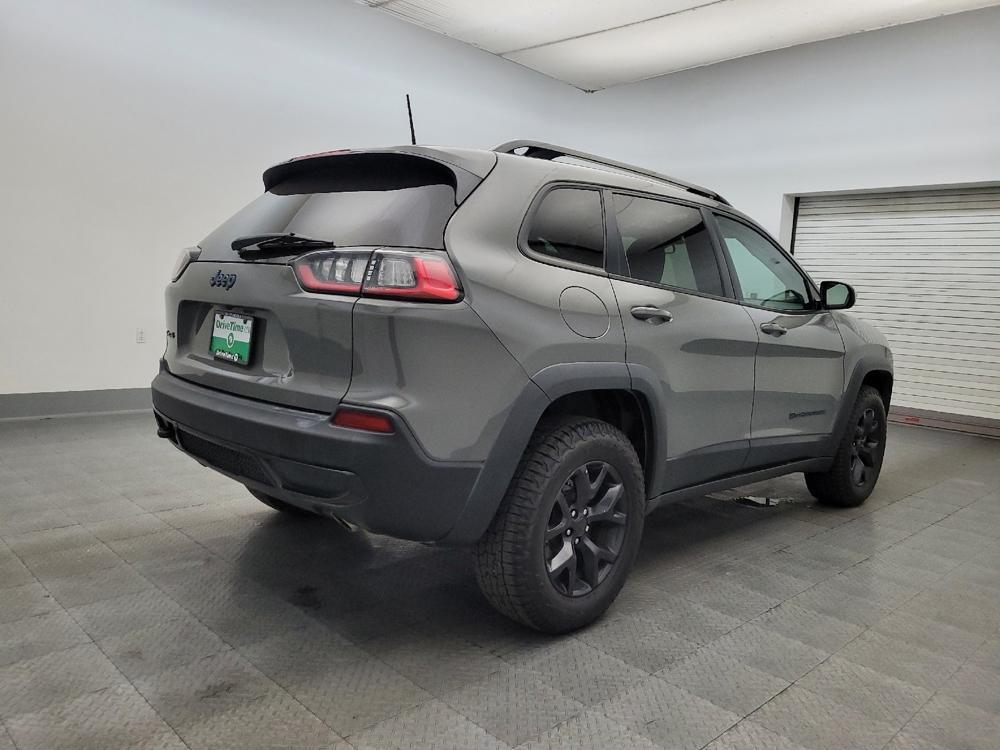 used 2019 Jeep Cherokee car, priced at $21,195