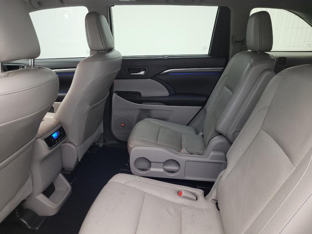 used 2017 Toyota Highlander car, priced at $22,295