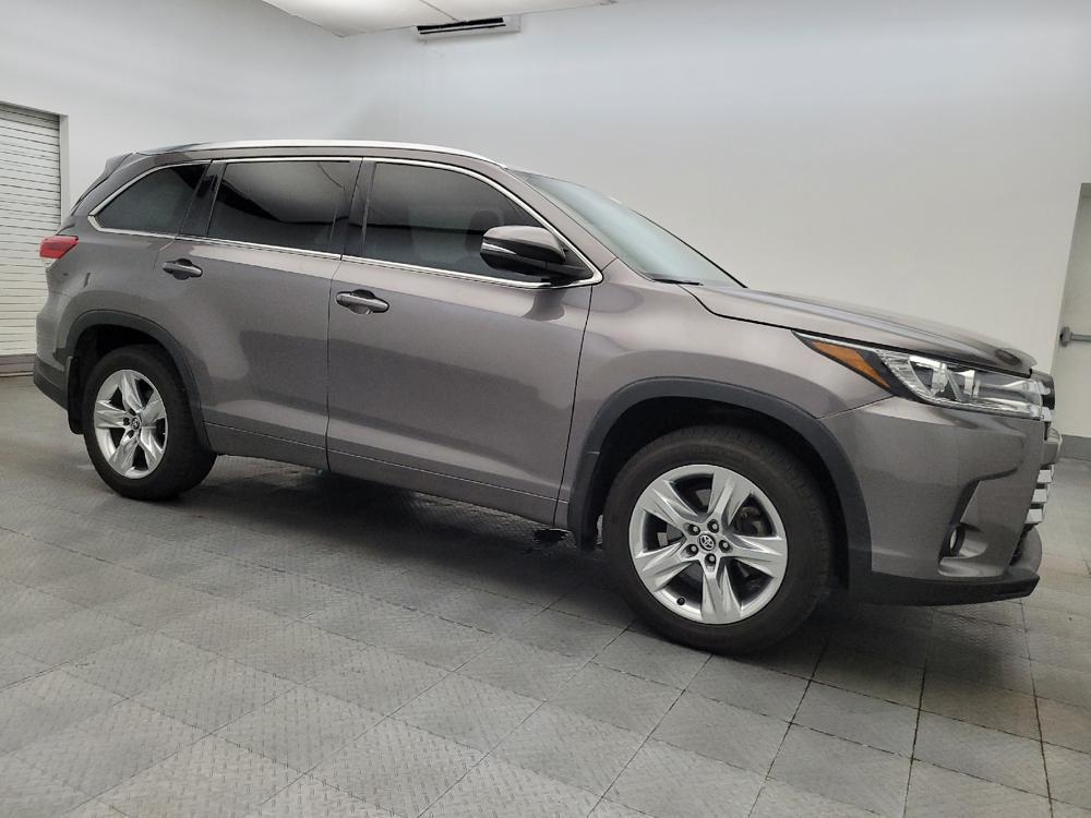 used 2017 Toyota Highlander car, priced at $22,295