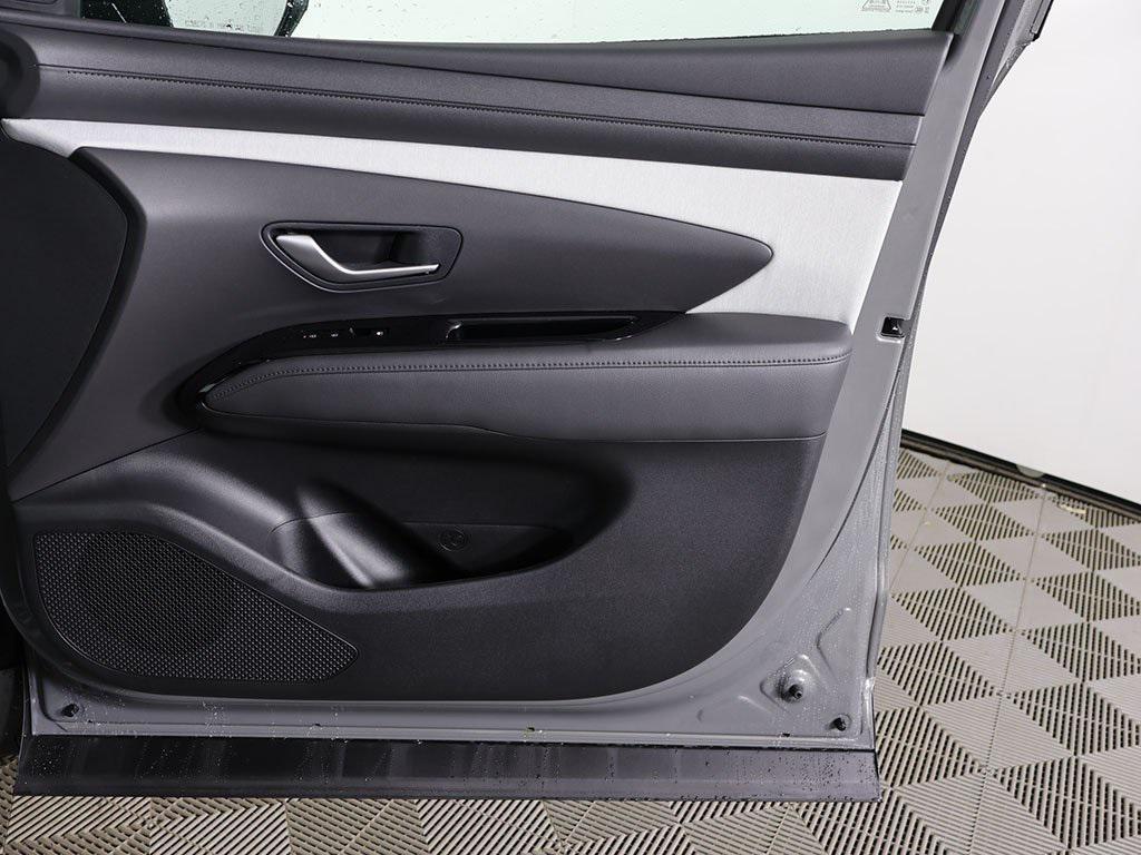 used 2025 Hyundai SANTA CRUZ car, priced at $31,360