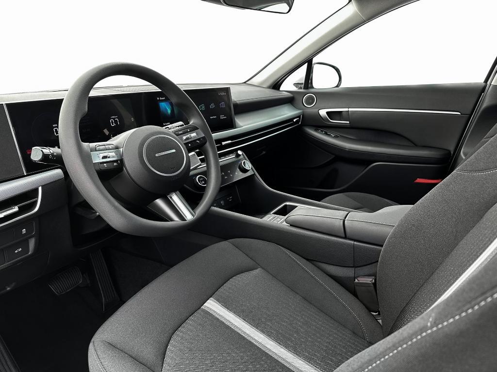 new 2024 Hyundai Sonata car, priced at $27,583