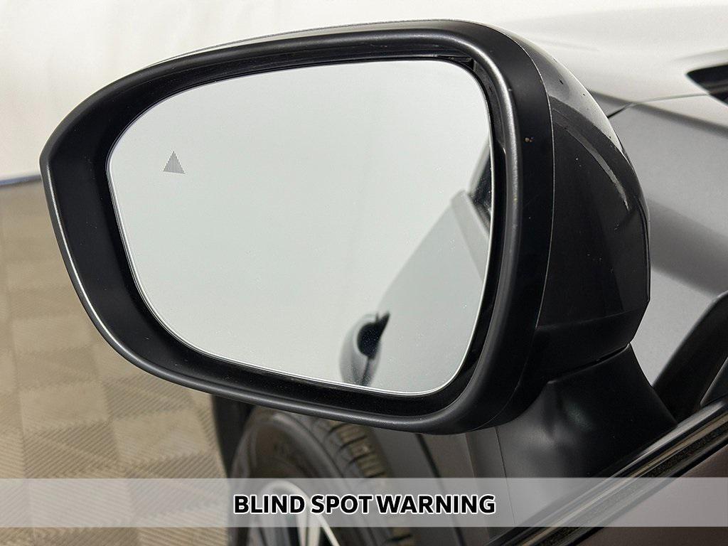 used 2022 Nissan Rogue car, priced at $18,990