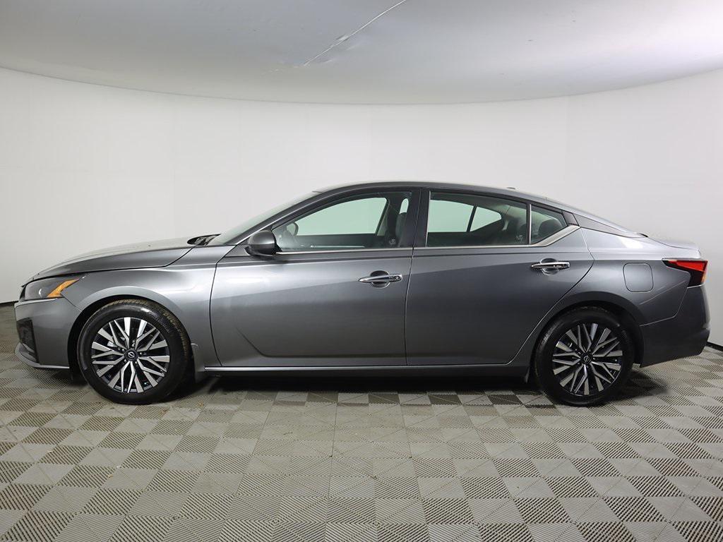 used 2023 Nissan Altima car, priced at $20,729