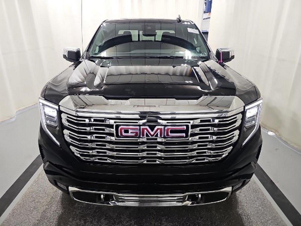 used 2024 GMC Sierra 1500 car, priced at $64,995