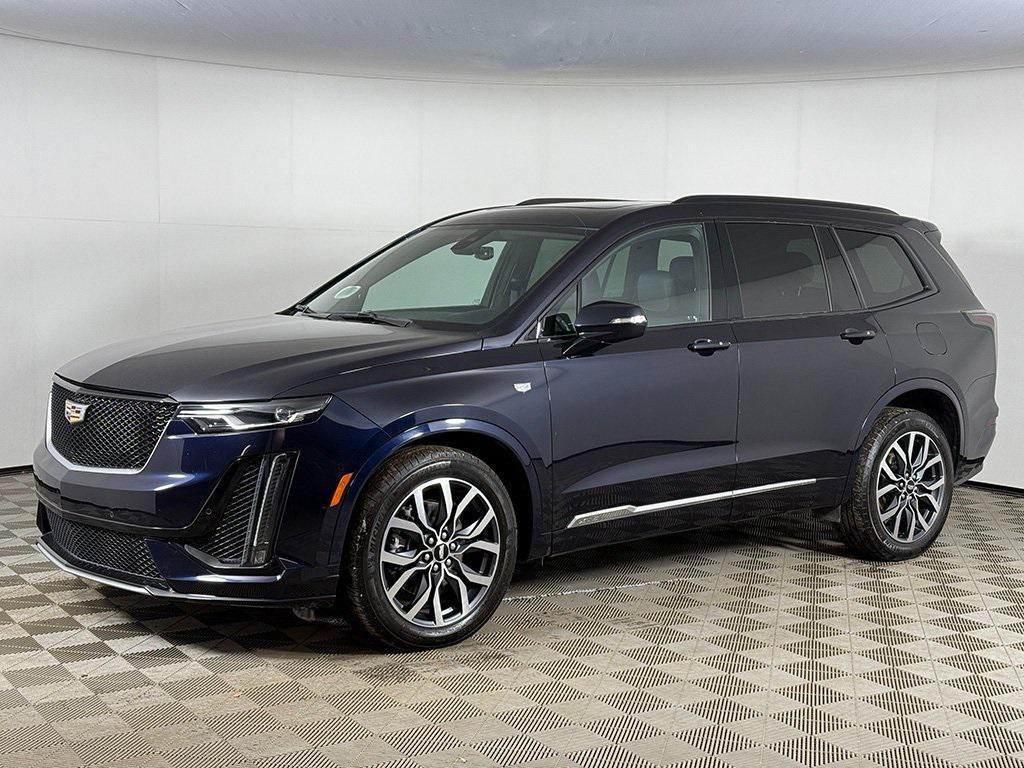 used 2021 Cadillac XT6 car, priced at $31,625