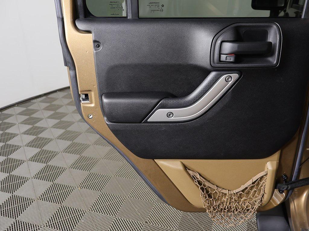 used 2015 Jeep Wrangler Unlimited car, priced at $14,995