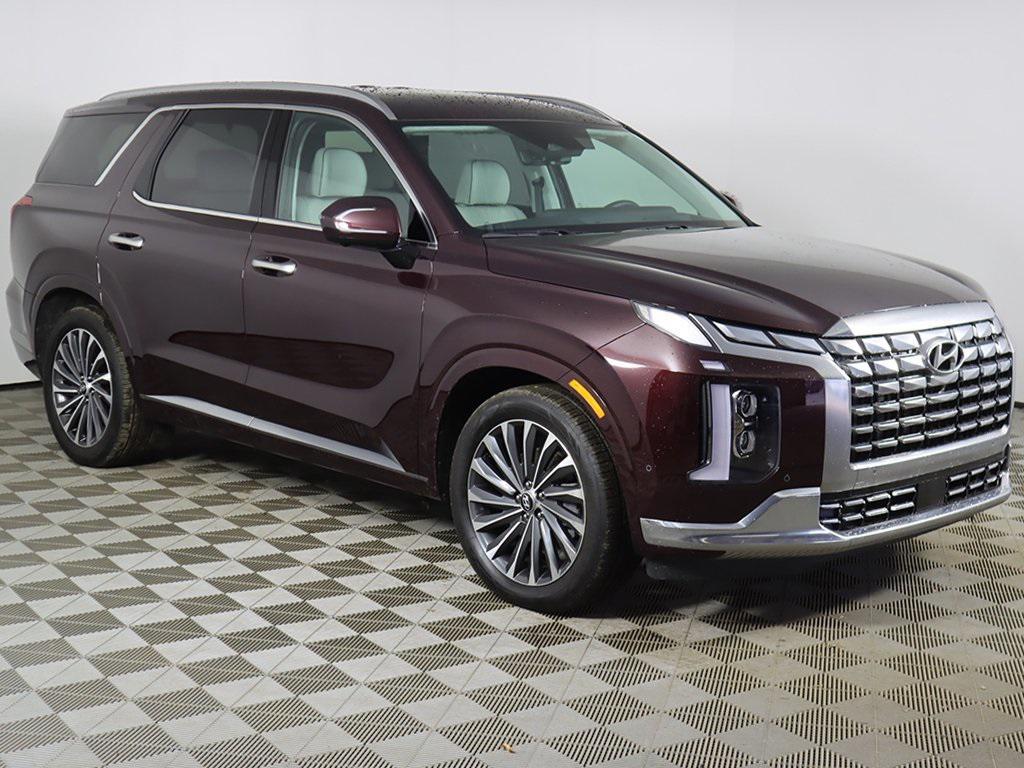 used 2023 Hyundai Palisade car, priced at $37,999