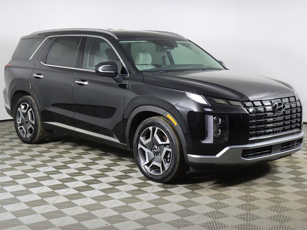 used 2024 Hyundai Palisade car, priced at $39,229