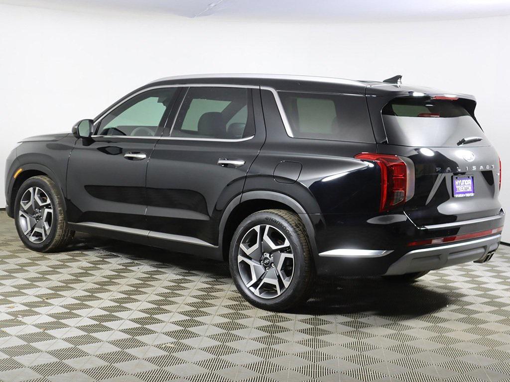 used 2024 Hyundai Palisade car, priced at $39,229