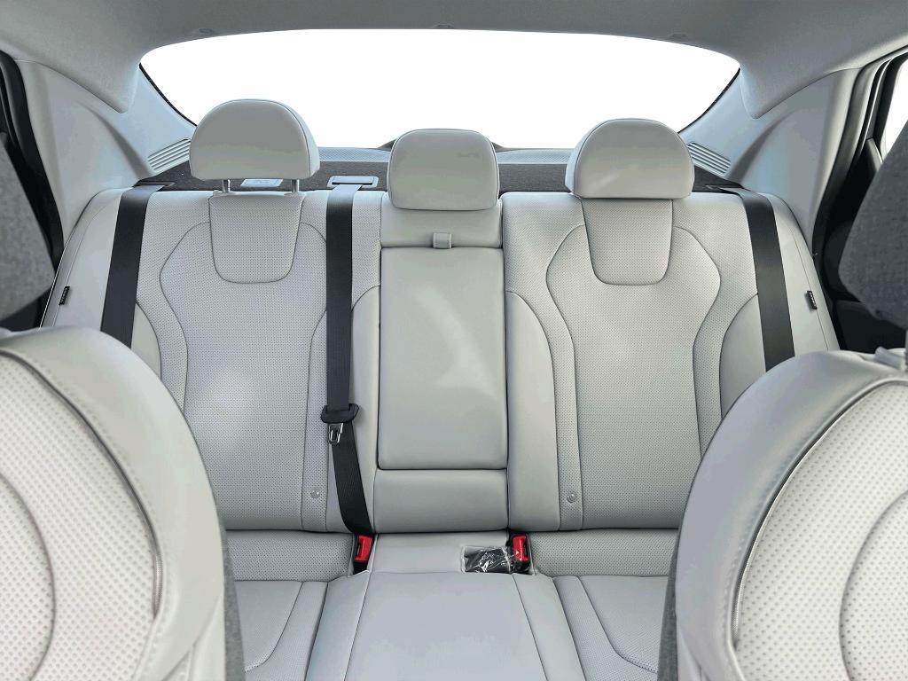 used 2024 Hyundai ELANTRA HEV car, priced at $24,997