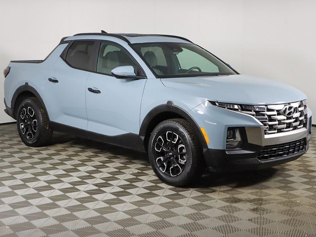 used 2022 Hyundai Santa Cruz car, priced at $21,119