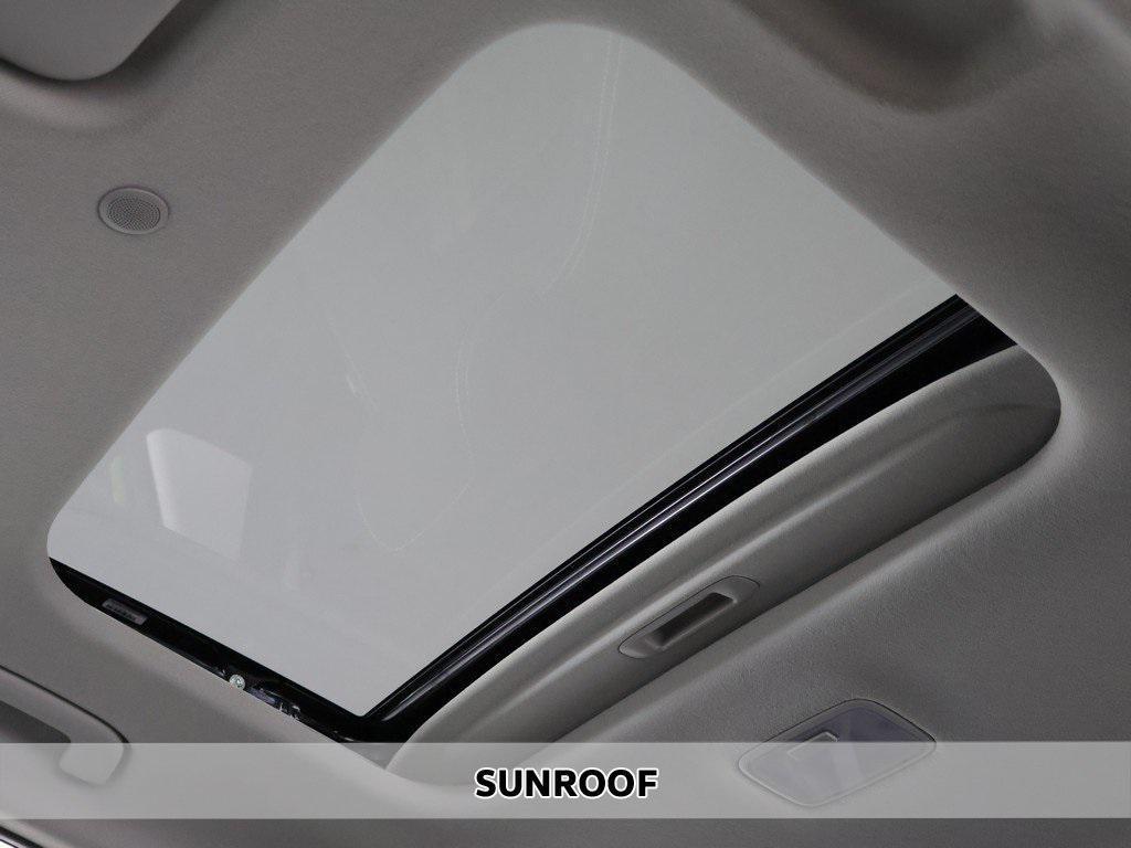 used 2022 Hyundai Venue car, priced at $15,990