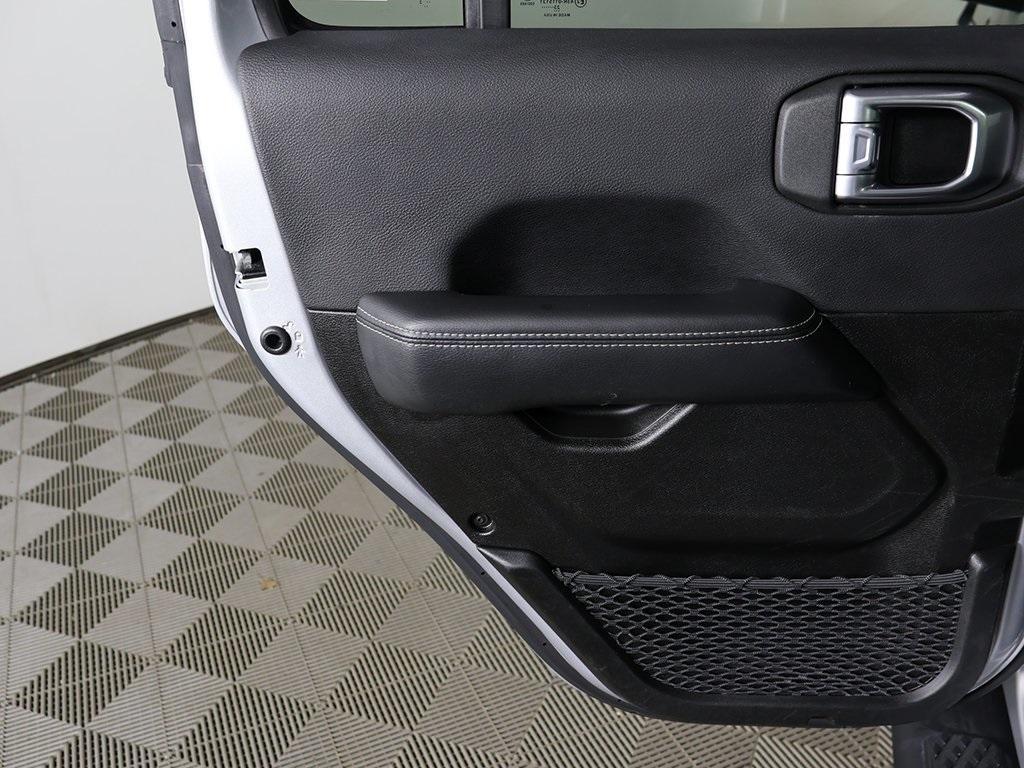 used 2023 Jeep Gladiator car, priced at $28,995