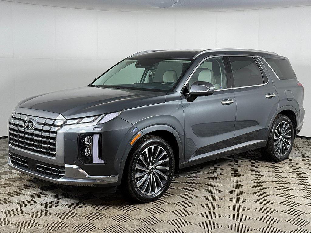 used 2023 Hyundai Palisade car, priced at $37,725