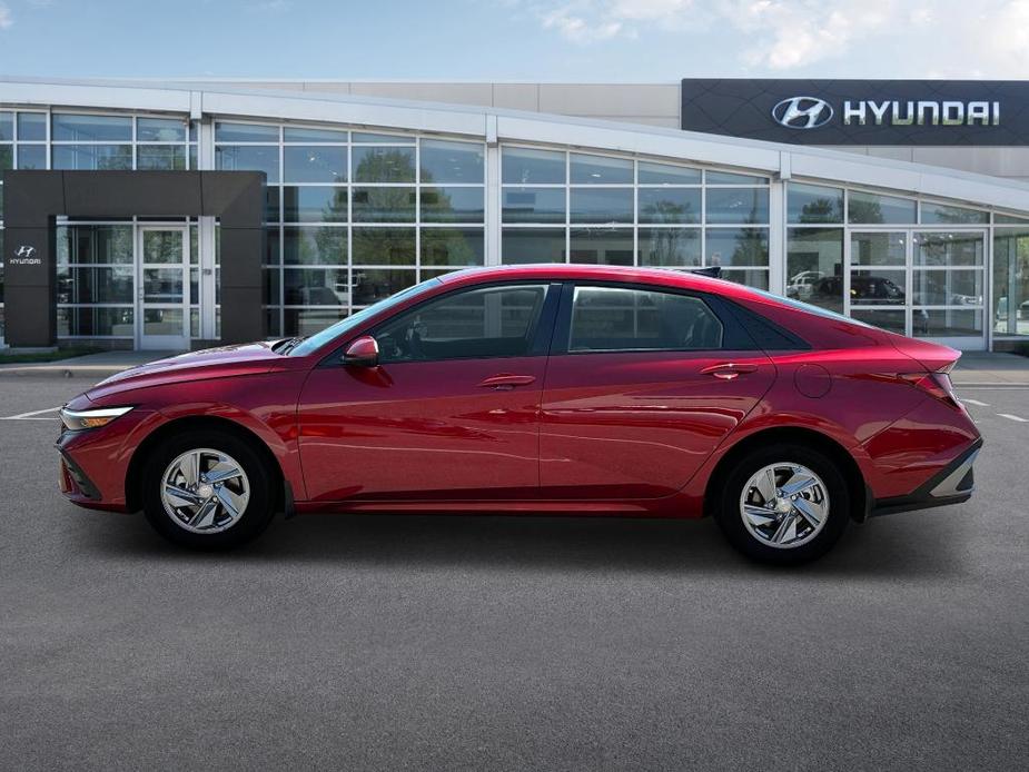 new 2024 Hyundai Elantra car, priced at $22,474