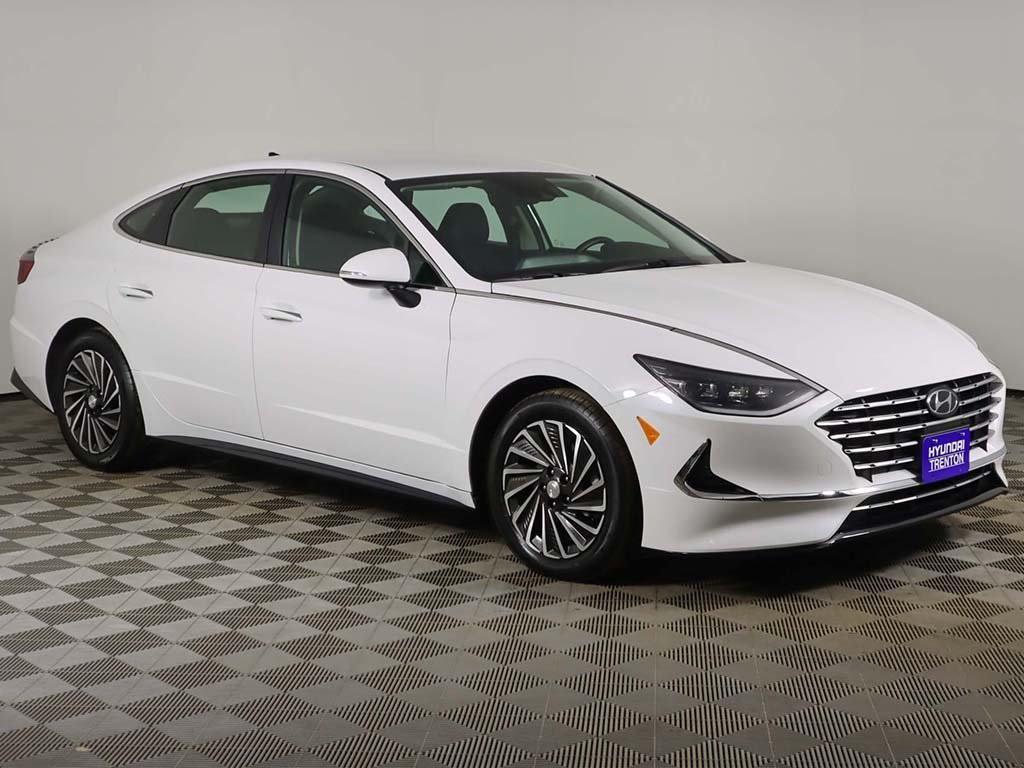 used 2023 Hyundai Sonata Hybrid car, priced at $23,990