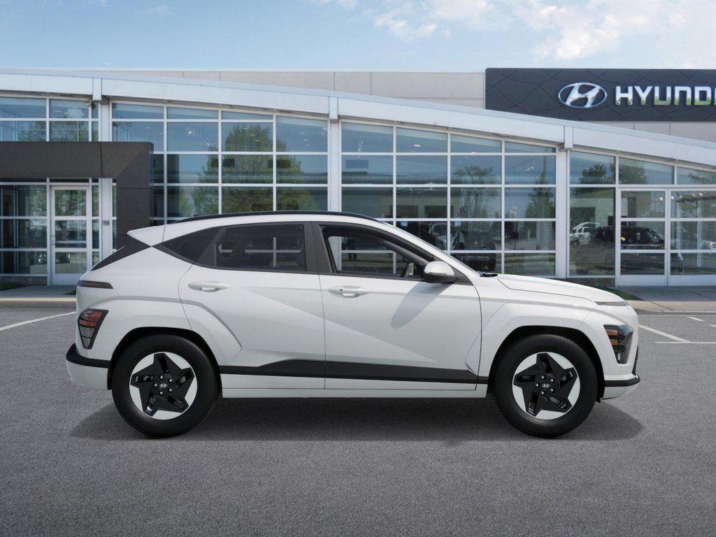 new 2025 Hyundai Kona EV car