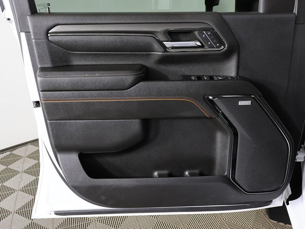 used 2024 GMC Sierra 2500 car, priced at $71,390