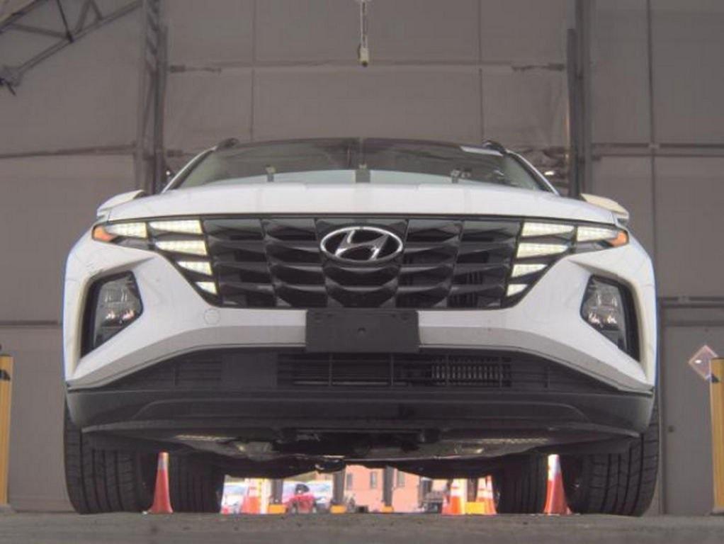 used 2023 Hyundai TUCSON Hybrid car, priced at $23,900