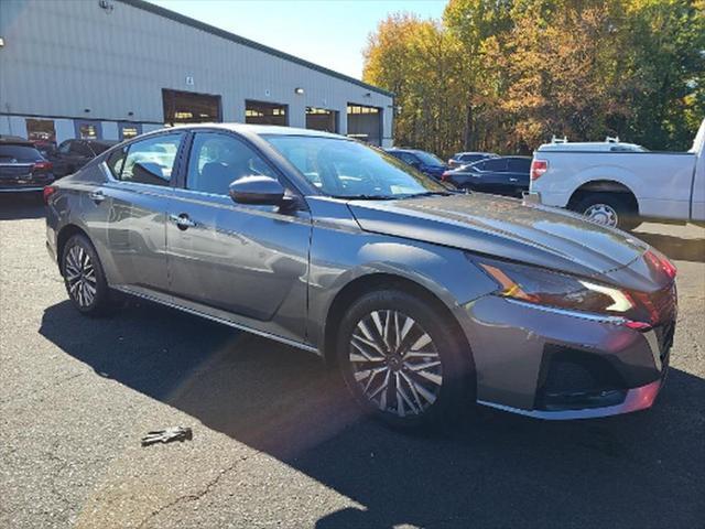 used 2023 Nissan Altima car, priced at $22,497