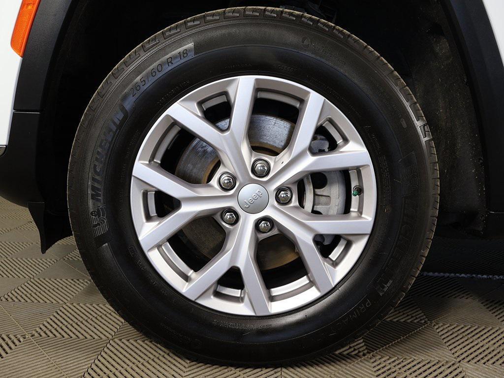 used 2022 Jeep Grand Cherokee L car, priced at $31,390