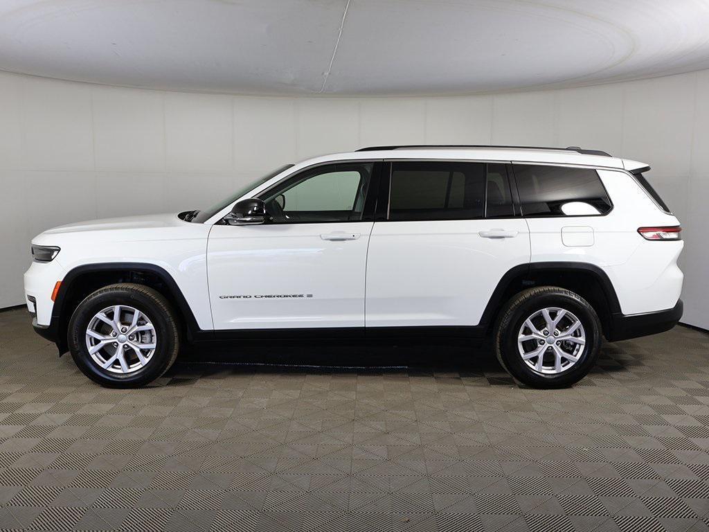 used 2022 Jeep Grand Cherokee L car, priced at $31,390