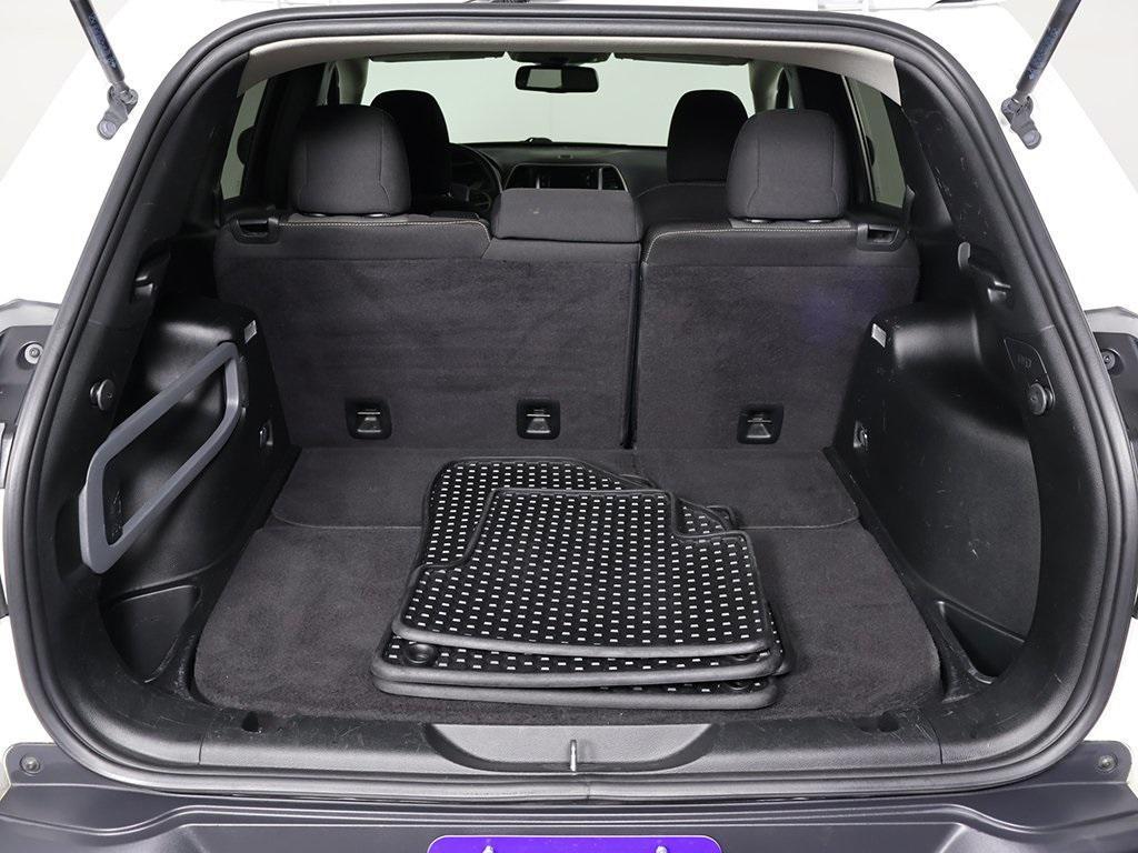 used 2018 Jeep Cherokee car, priced at $12,997