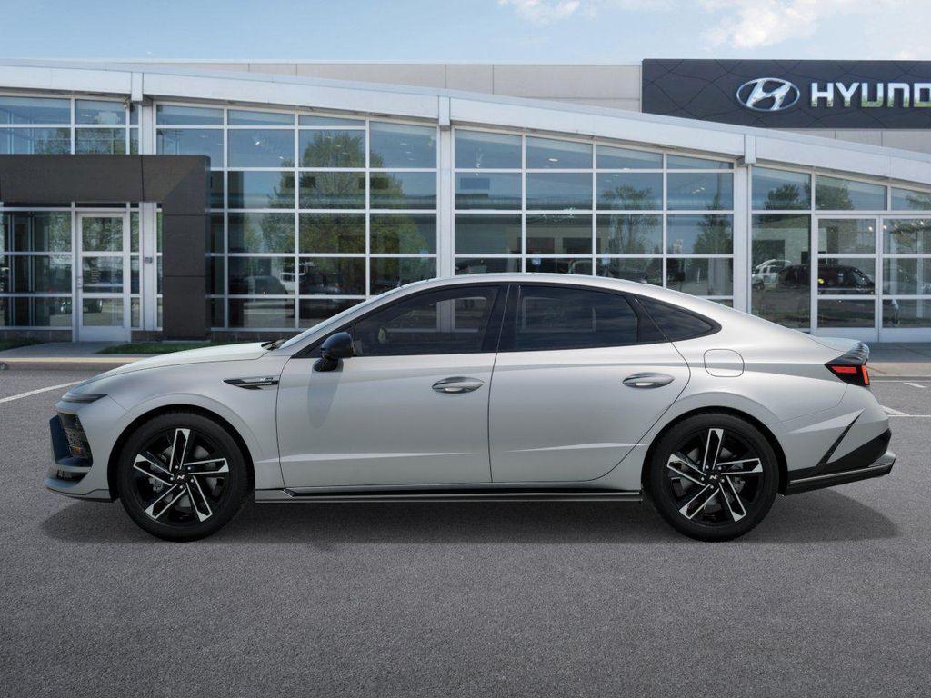 new 2025 Hyundai Sonata car, priced at $35,779