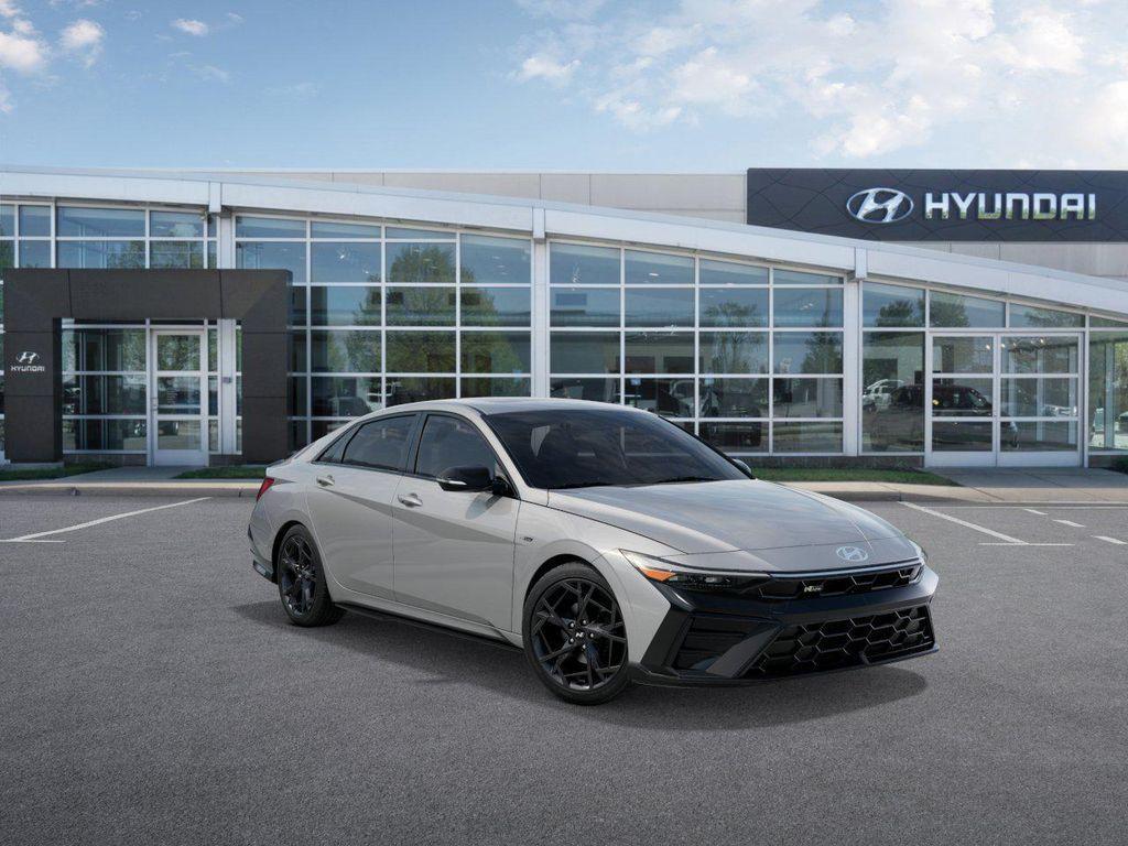 new 2025 Hyundai Elantra car