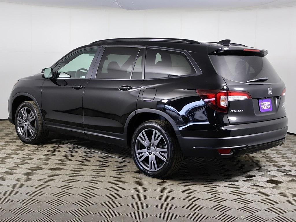 used 2022 Honda Pilot car, priced at $28,915