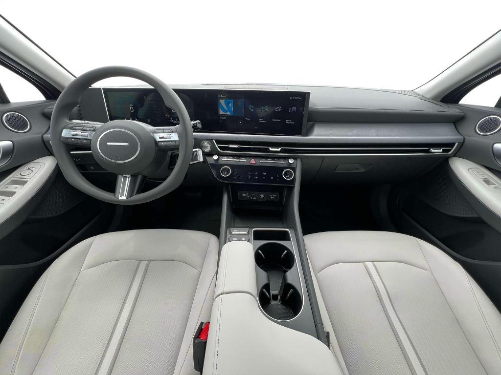 new 2024 Hyundai Sonata car, priced at $28,028