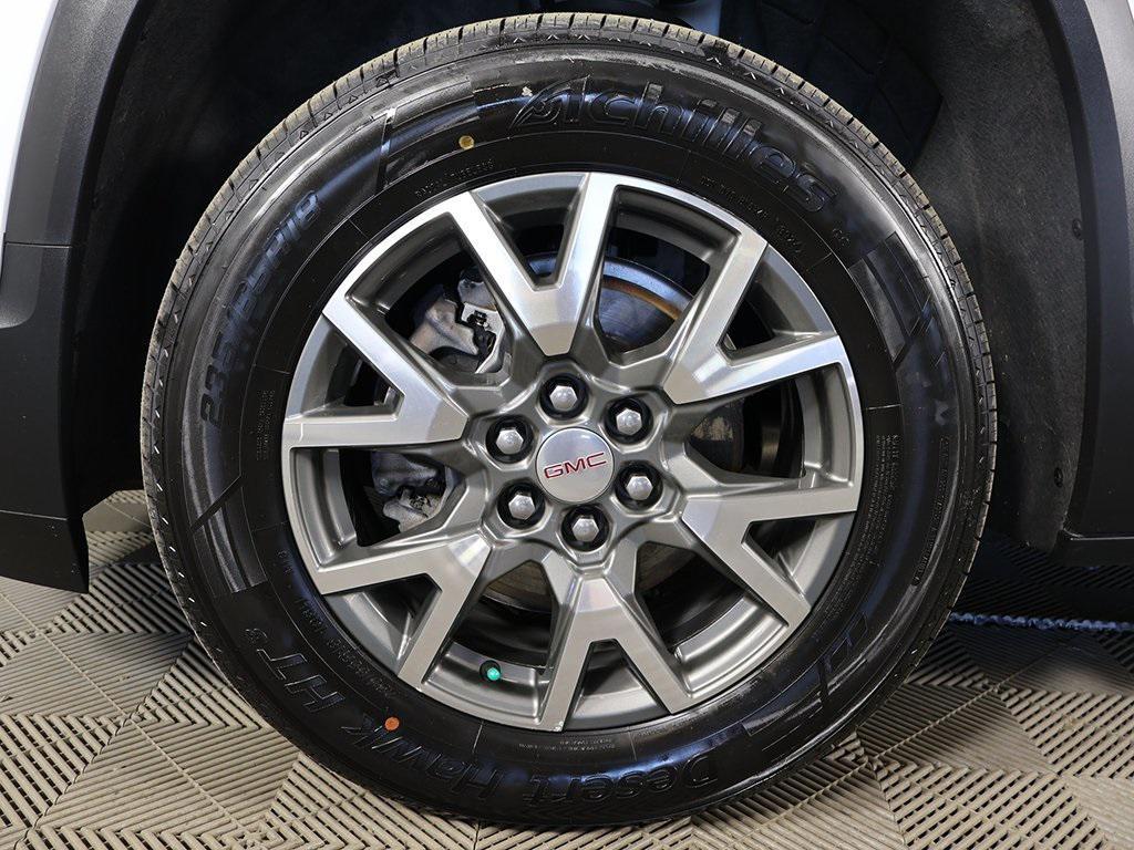 used 2022 GMC Acadia car, priced at $25,155
