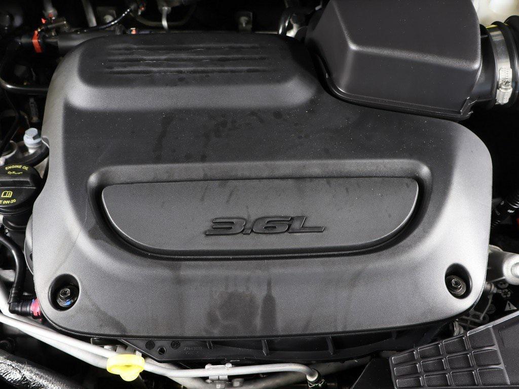 used 2024 Chrysler Pacifica car, priced at $29,470