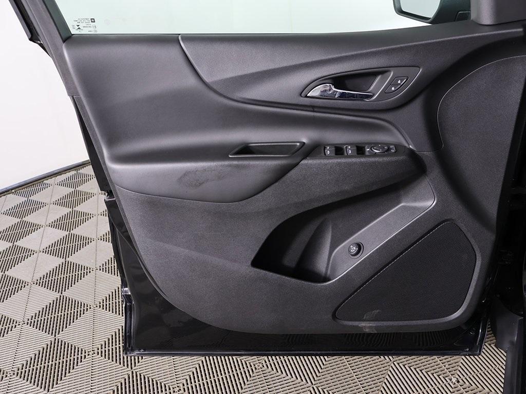 used 2022 Chevrolet Equinox car, priced at $19,995
