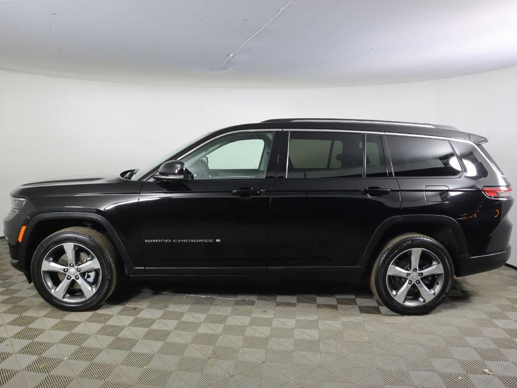 used 2021 Jeep Grand Cherokee L car, priced at $27,329