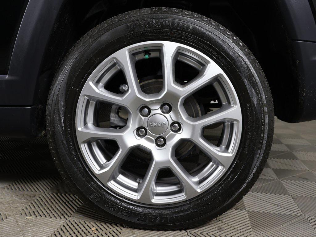 used 2022 Jeep Compass car, priced at $18,290