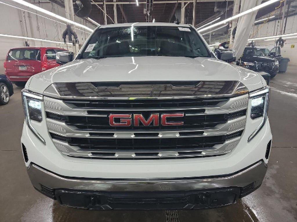 used 2022 GMC Sierra 1500 car, priced at $32,880