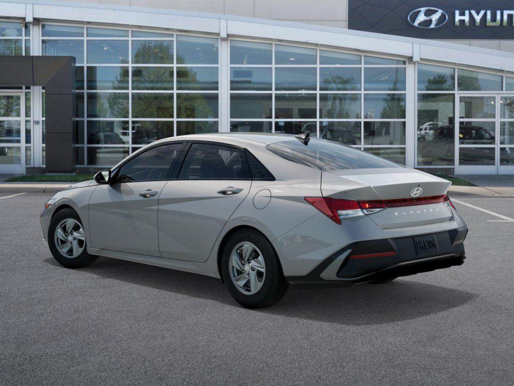 new 2025 Hyundai Elantra car