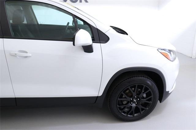 used 2022 Chevrolet Trax car, priced at $18,988