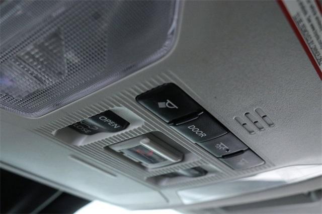 used 2020 Toyota RAV4 car, priced at $26,995