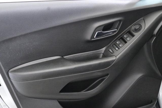 used 2022 Chevrolet Trax car, priced at $18,978