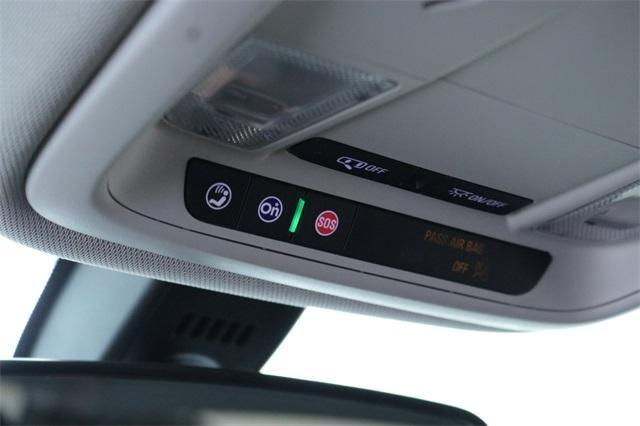 used 2021 Chevrolet Traverse car, priced at $22,995