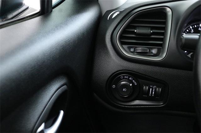 used 2021 Jeep Renegade car, priced at $21,754