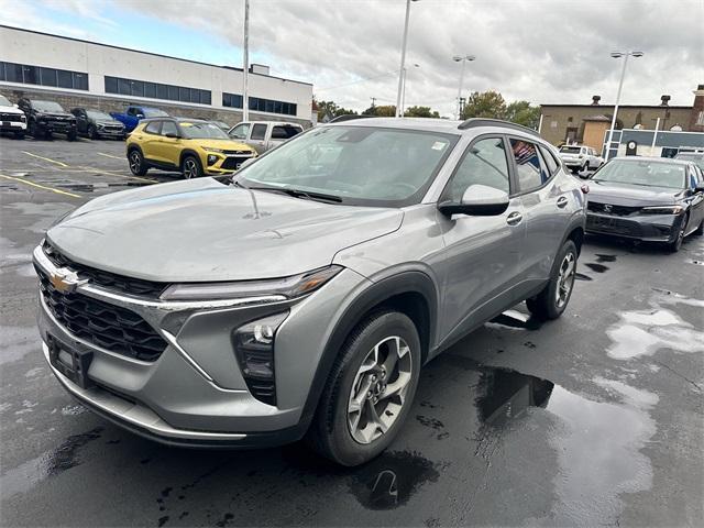 used 2024 Chevrolet Trax car, priced at $19,195