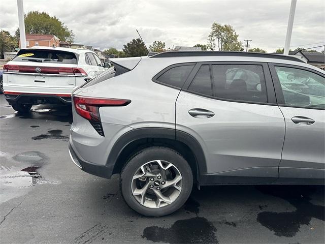used 2024 Chevrolet Trax car, priced at $19,195